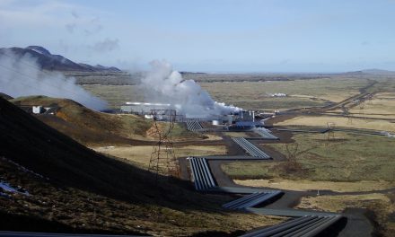 Réttarhöldum frestað