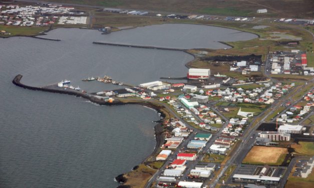 Reykjanesbær segist ekki leysa húsnæðismál með því að koma börnum í fóstur